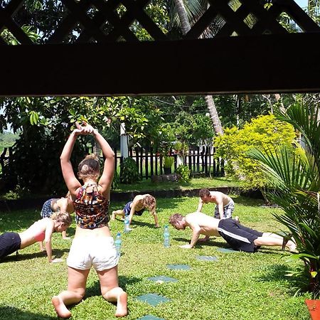Grand Villa Hikkaduwa Luaran gambar