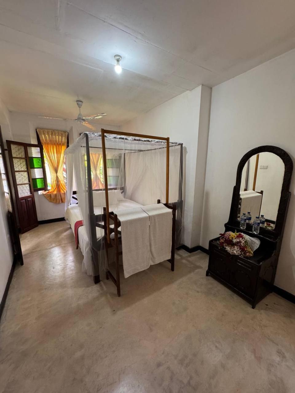 Grand Villa Hikkaduwa Luaran gambar