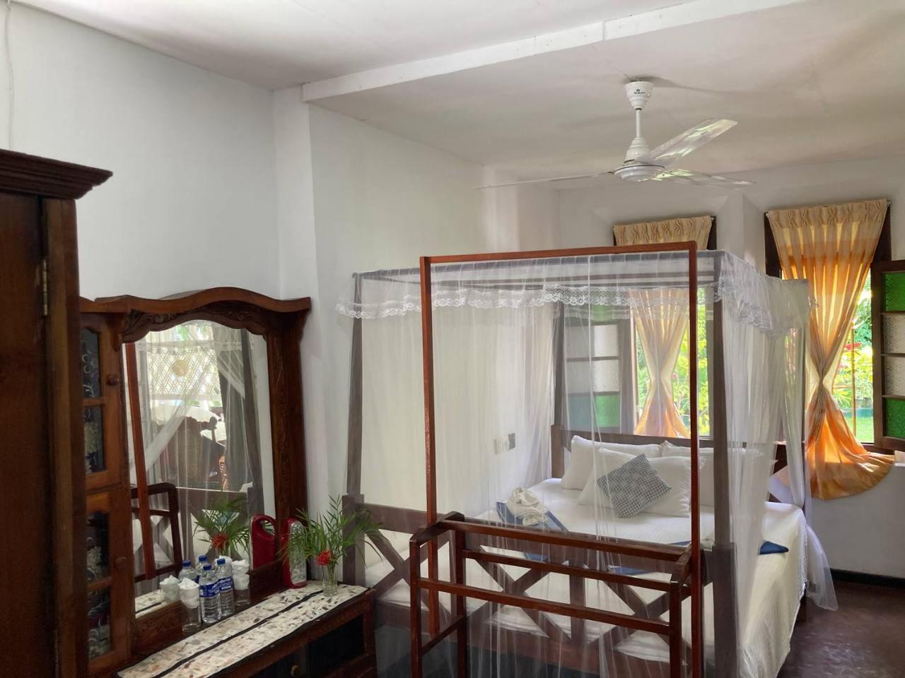 Grand Villa Hikkaduwa Luaran gambar