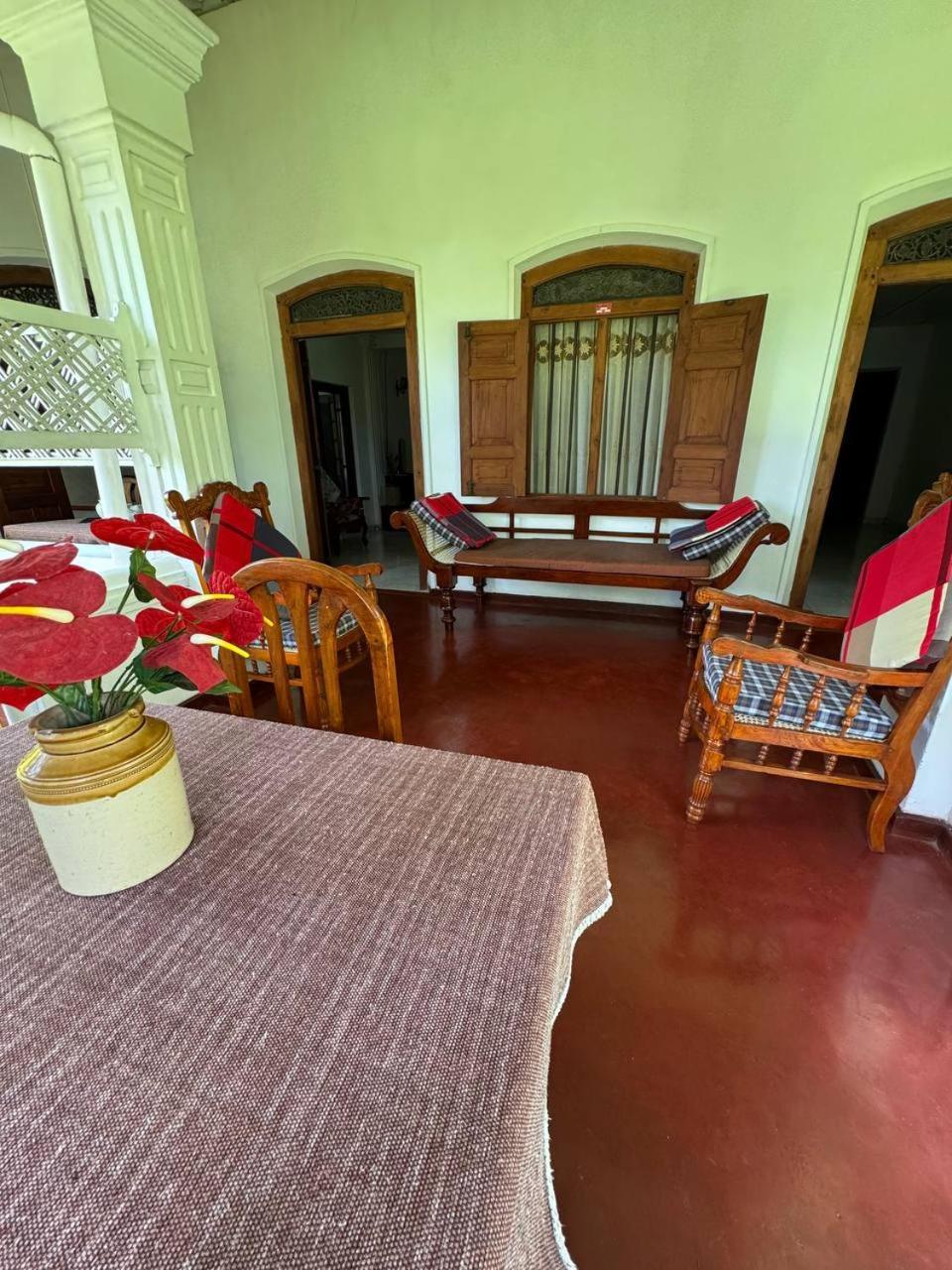 Grand Villa Hikkaduwa Luaran gambar