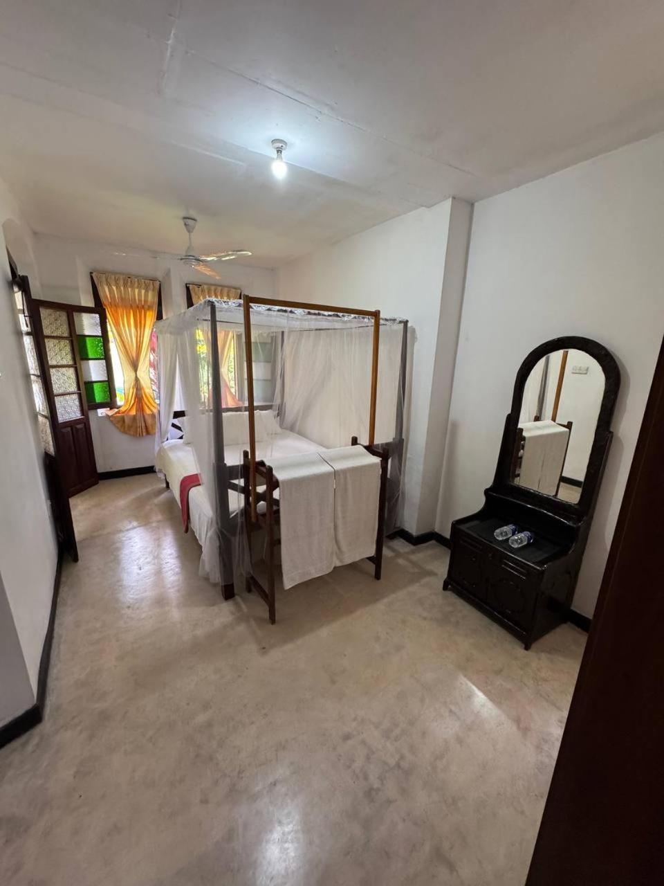 Grand Villa Hikkaduwa Luaran gambar